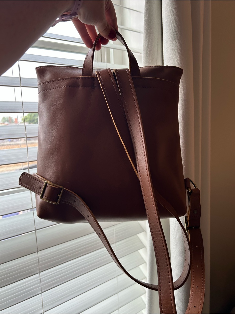 Portland Leather Tote Backpack - Picture 5 of 9